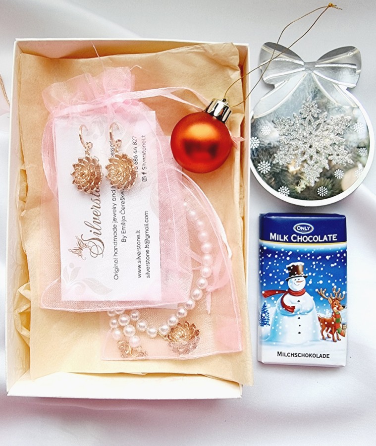 Christmas jewelry set "Pearl Lotus"